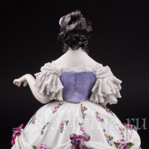 Статутка Девушка со шляпкой, кружевная, Volkstedt, Германия, до 1935 г.