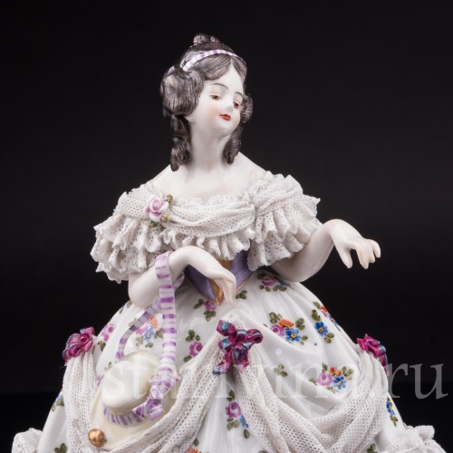 Статутка Девушка со шляпкой, кружевная, Volkstedt, Германия, до 1935 г.