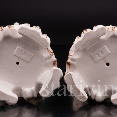 Фарфоровая композиция Пара в дорожных костюмах, Royal Dux, Чехия, 1900 гг.