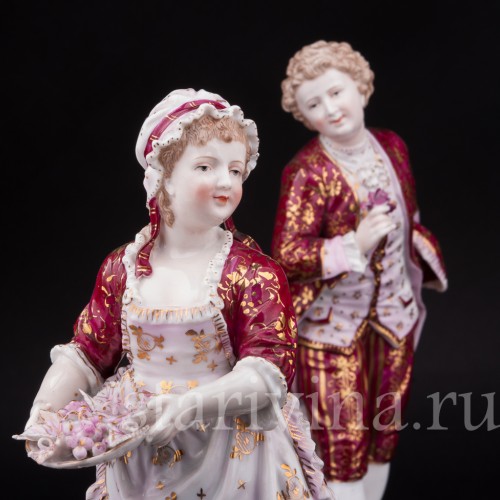 Фарфоровая статуэтка Пара с цветами в красном, Volkstedt, Германия, 19 в.