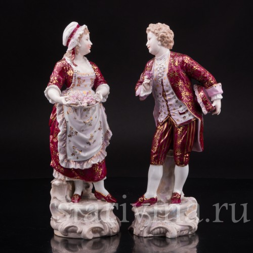 Фарфоровая статуэтка Пара с цветами в красном, Volkstedt, Германия, 19 в.