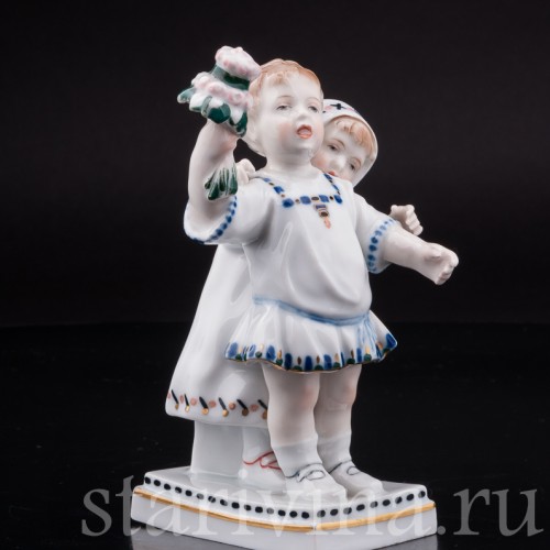 Фигурка из фарфора Дети с цветами, Karl Ens, Германия, 1920-30 гг.