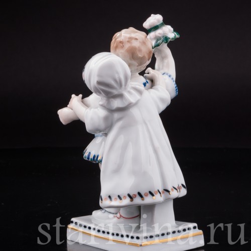 Фигурка из фарфора Дети с цветами, Karl Ens, Германия, 1920-30 гг.