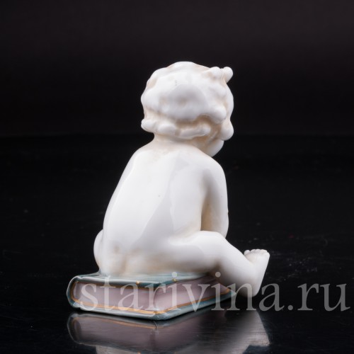 Фигурка Малыш на книге, E. A. Muller, Германия, нач. 20 в.