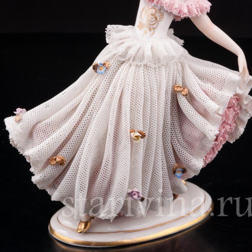 Статуэтка Танцующая девушка, кружевная, Ackermann & Fritze, Германия, нач. 20 в.