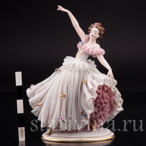 Статуэтка Танцующая девушка, кружевная, Ackermann & Fritze, Германия, нач. 20 в.
