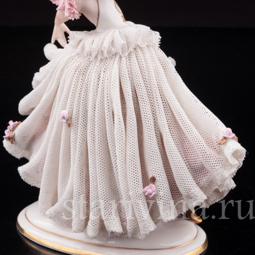 Статуэтка Танцующая девушка, кружевная, Ackermann & Fritze, Германия, нач. 20 в.