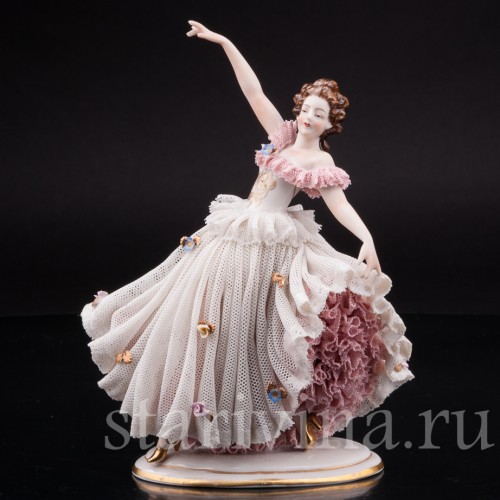 Статуэтка Танцующая девушка, кружевная, Ackermann & Fritze, Германия, нач. 20 в.