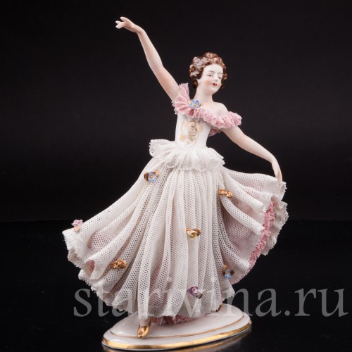 Статуэтка Танцующая девушка, кружевная, Ackermann & Fritze, Германия, нач. 20 в.
