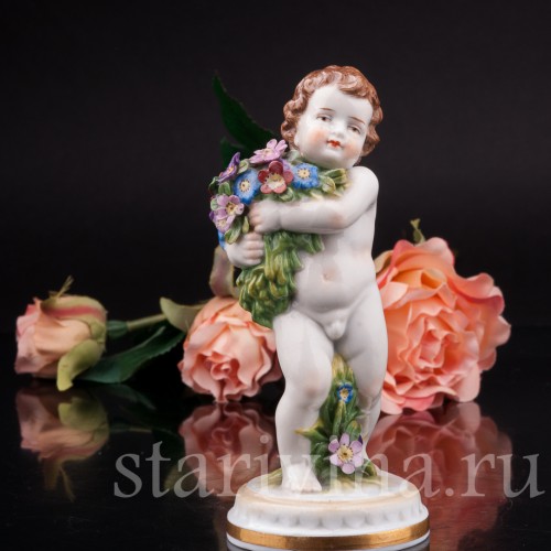 Фигурка Путти с цветами, аллегория весны, Muller & Co, Германия, нач. 20 в.