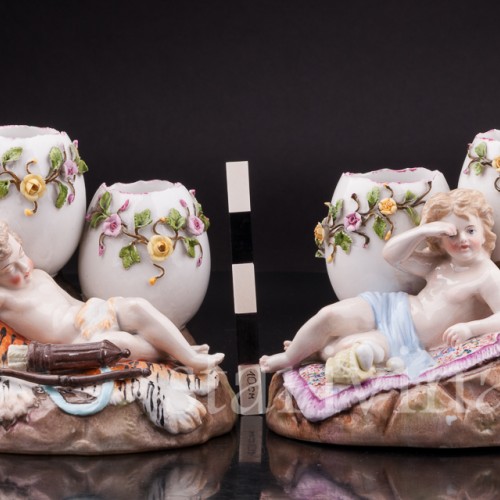 Парная фарфоровая композиция Отдыхающие путти, Ernst Bohne Sohne, Германия, кон. 19 - нач. 20 вв.