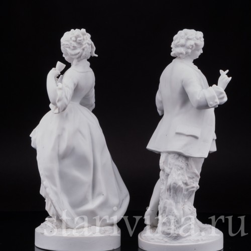 Парные фарфоровые статуэтки из бисквита За десертом, Франция, 19 в.