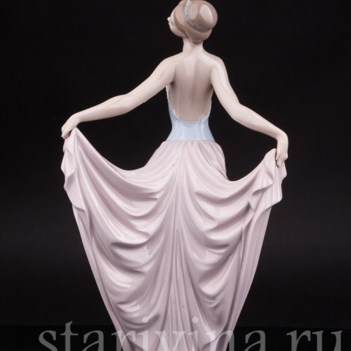 Фигурка  из фарфора Танцующая девушка, Lladro, Испания, 1979 г.