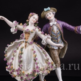 Фарфоровая статуэтка танцовщицы Мари Анн Камарго с кавалером, Dressel, Kister & Cie, Германия, нач. 20 в.