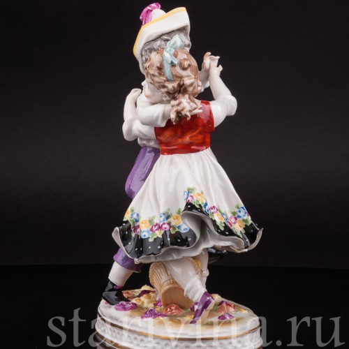 Фарфоровая фигурка Танцующие дети, Volkstedt, Германия, кон. 19 в.