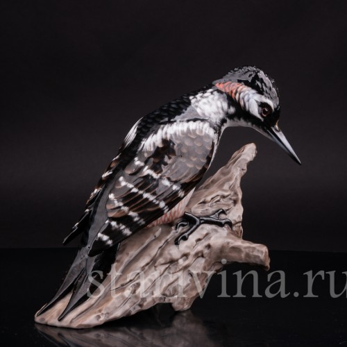 Фарфоровая статуэтка птицы Пестрый дятел на пне, Rosenthal, Германия, 1960 гг.