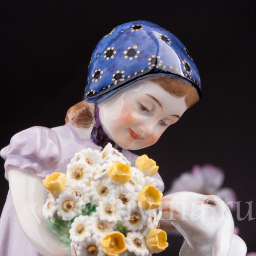 Фарфоровая фигурка Девочка с овечкой, Meissen, Германия, 1910 гг.