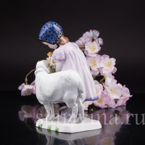 Фарфоровая фигурка Девочка с овечкой, Meissen, Германия, 1910 гг.