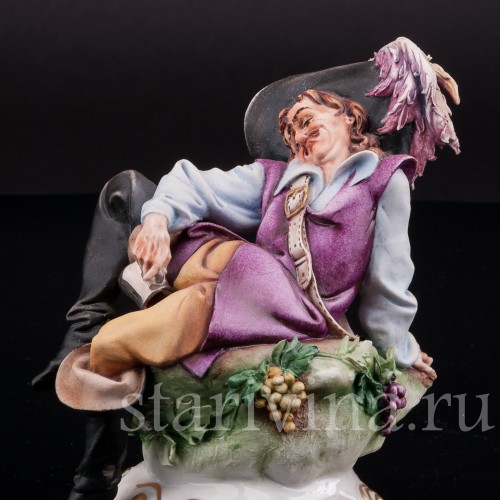 Фарфоровая композиция За стаканчиком вина, Capodimonte, Италия, вт. пол 20 в.