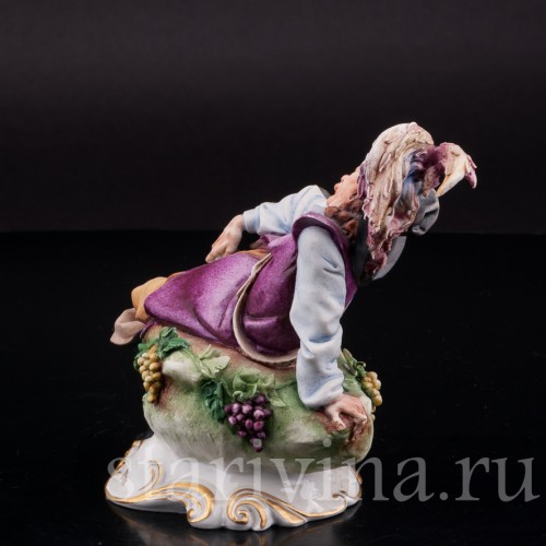 Фарфоровая композиция За стаканчиком вина, Capodimonte, Италия, вт. пол 20 в.