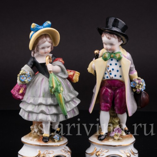 Парная фигурка из фарфора "На именины!", E. A. Muller, Германия, кон. 19 - нач. 20 вв.