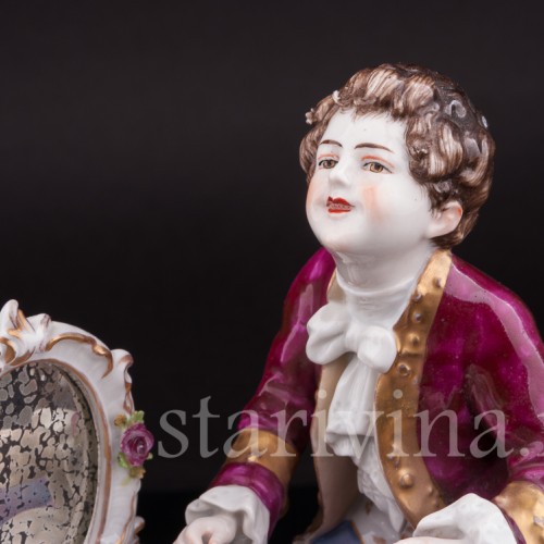 Фарфоровая композиция Дети у зеркала, Volkstedt, Германия, до 1936 года.