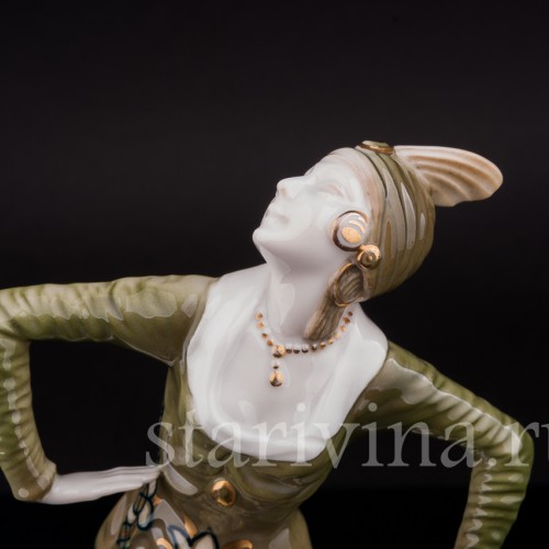 Статуэтка из фарфора Танцовщица с шаром, Hutschenreuther, Германия, 1930 гг.
