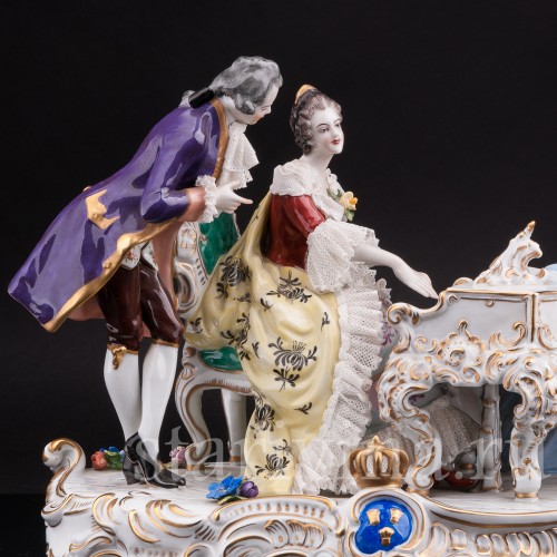 Большая фарфоровая композиция У рояля, кружевная, Volkstedt, Германия, вт. пол. 20 в.