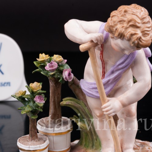 Антикварная статуэтка Аллегория земли, путти с лопатой, Meissen, Германия, сер. 19 - нач. 20 вв.