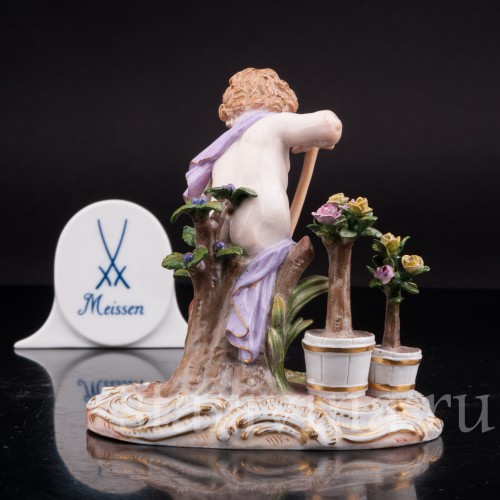 Антикварная статуэтка Аллегория земли, путти с лопатой, Meissen, Германия, сер. 19 - нач. 20 вв.