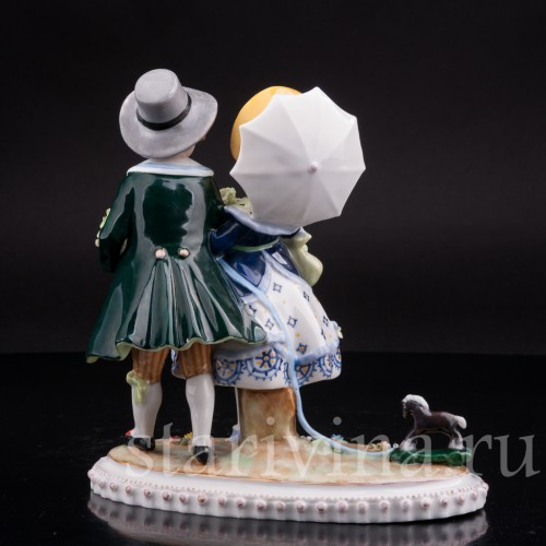 Статуэтка из фарфора Дети на прогулке, E. A. Muller, Германия, 1890-1927 гг.