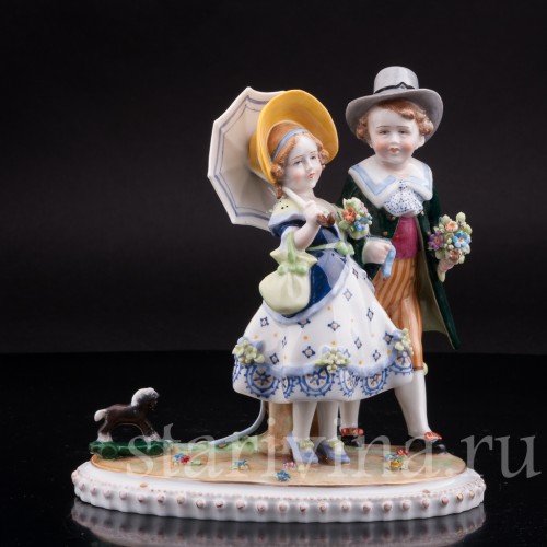 Статуэтка из фарфора Дети на прогулке, E. A. Muller, Германия, 1890-1927 гг.