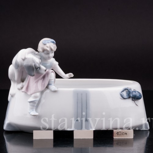 Фарфоровая фигурка Девочка с собакой, вазочка, Metzler & Ortloff, Германия, нач. 20 в.