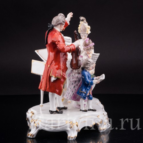 Старинная фарфоровая композиция Домашний концерт (Семья Моцарта), Meissen, Германия, 1903-1925 гг.