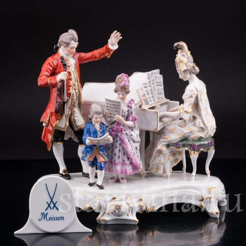 Старинная фарфоровая композиция Домашний концерт (Семья Моцарта), Meissen, Германия, 1903-1925 гг.
