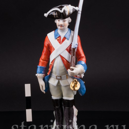 Фарфоровая статуэтка Солдат Саксонии, Meissen, Германия, 1983 год.