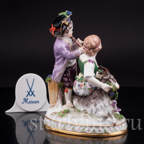 Антикварная статуэтка Аллегория осени, дети с козликом, Meissen, Германия, сер. 19 - нач. 20 вв.
