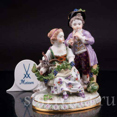 Антикварная статуэтка Аллегория осени, дети с козликом, Meissen, Германия, сер. 19 - нач. 20 вв.