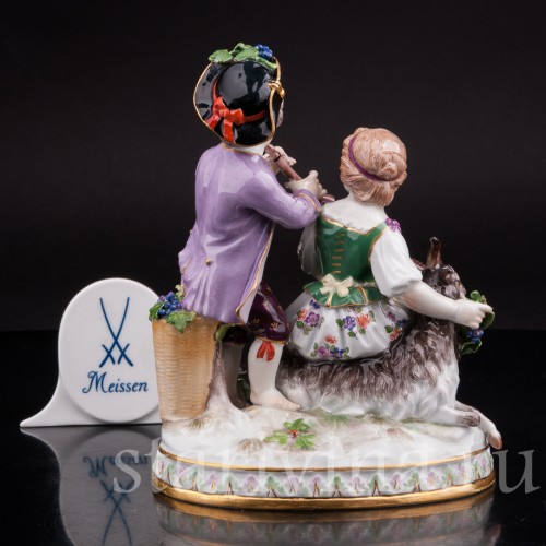 Антикварная статуэтка Аллегория осени, дети с козликом, Meissen, Германия, сер. 19 - нач. 20 вв.