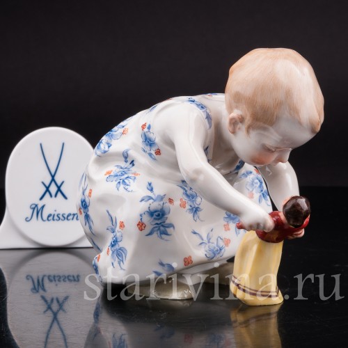 Коллекционная статуэтка Девочка с куклой, Meissen, Германия, до 1948 г.