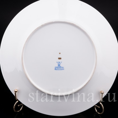 Фарфоровая декоративная тарелка Танцовщица Камарго, Wilhelm Koch, Германия, 1928 - 1949 гг.