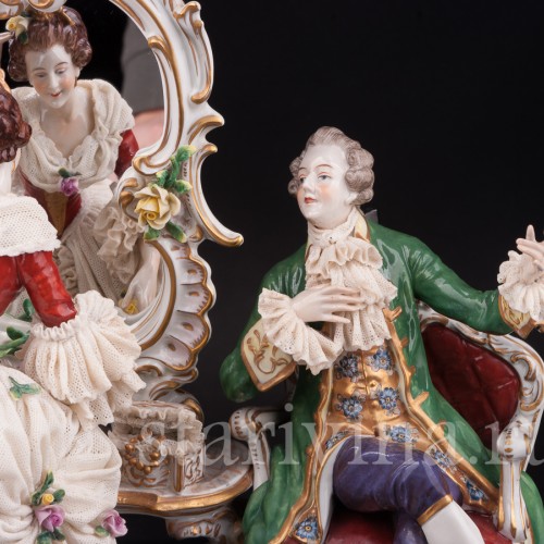 Большая фарфоровая композиция У зеркала, кружевная, Volkstedt, Германия, сер. 20 в.