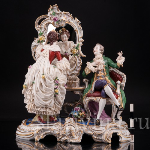 Большая фарфоровая композиция У зеркала, кружевная, Volkstedt, Германия, сер. 20 в.