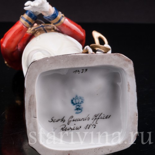 Фарфоровый солдат Офицер шотландской гвардии, 1815, Sitzendorf, Германия, вт. пол. 20 в.