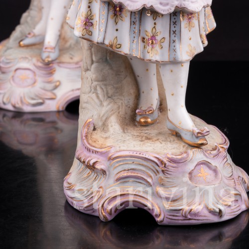 Две фарфоровые статуэтки Галантная пара, Германия, 19 в.