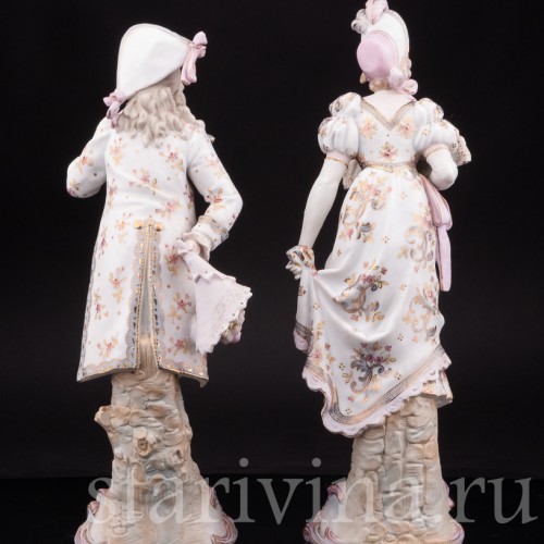 Две фарфоровые статуэтки Галантная пара, Германия, 19 в.