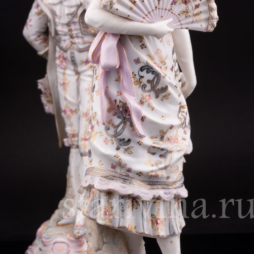 Две фарфоровые статуэтки Галантная пара, Германия, 19 в.