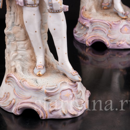 Две фарфоровые статуэтки Галантная пара, Германия, 19 в.