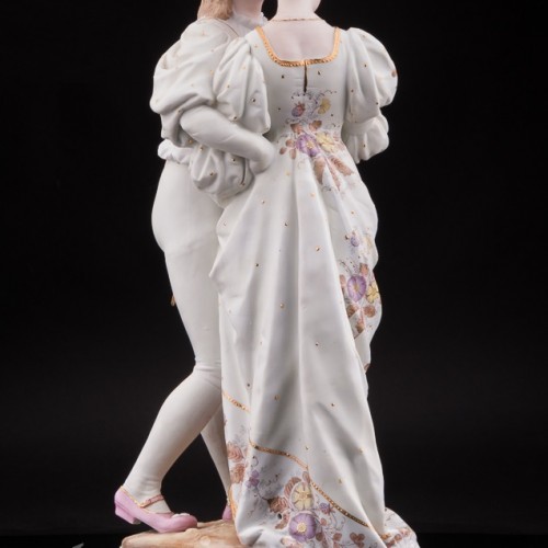 Большая фарфоровая композиция Пара в ренессансных костюмах, Франция, 19 в.