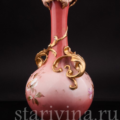 Старинная фарфоровая ваза "Розы", New York & Rudolstadt Pottery, Германия, 1904-24 гг.